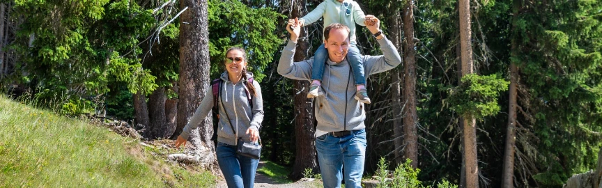 Hiking the Bisamberg Trails Near Vienna